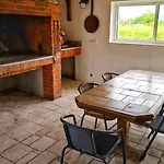 Villa Kuca Tose By Guide